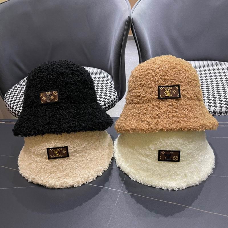 LV Hat 010902